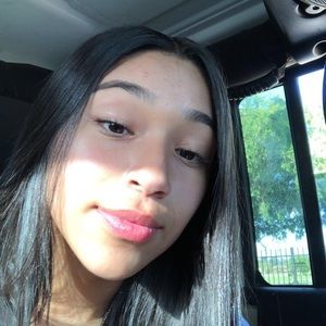 Meet your Posher, Sulema